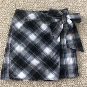 Black and white plaid mini skirt
